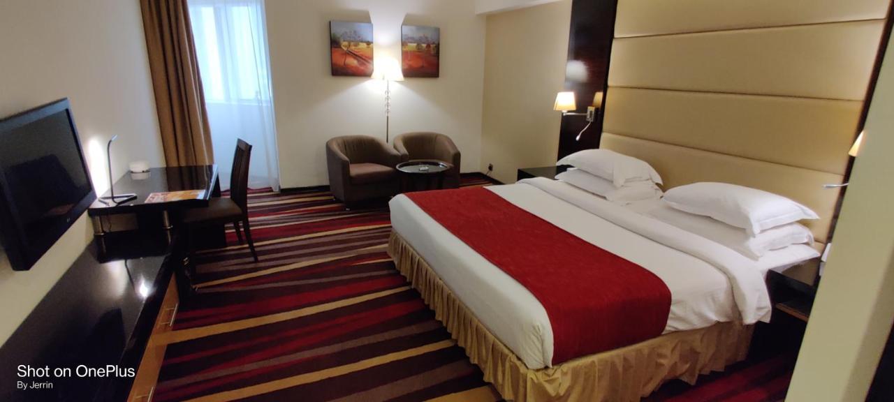 Nehal Hotel Abu Dhabi Eksteriør bilde
