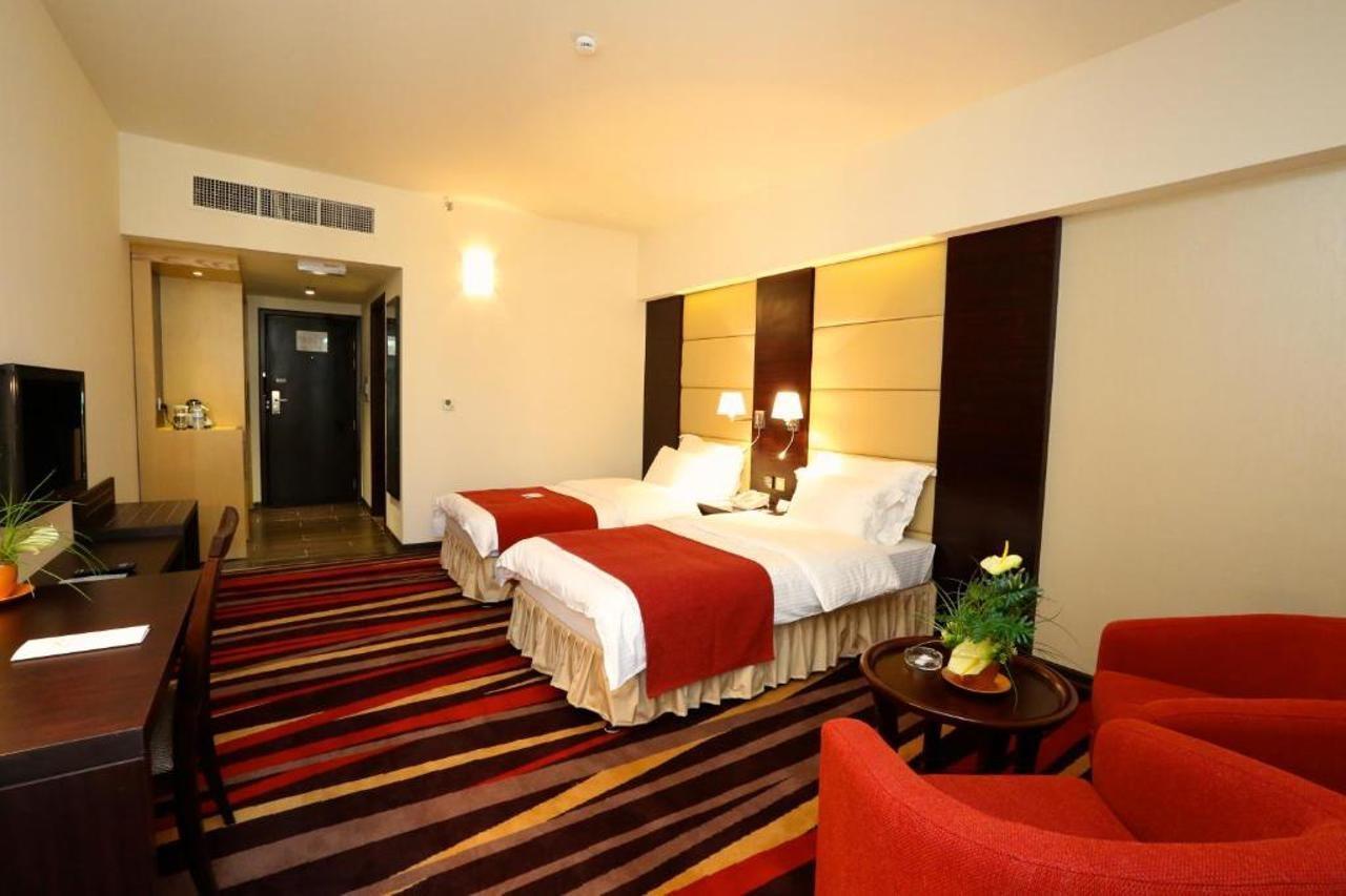 Nehal Hotel Abu Dhabi Eksteriør bilde